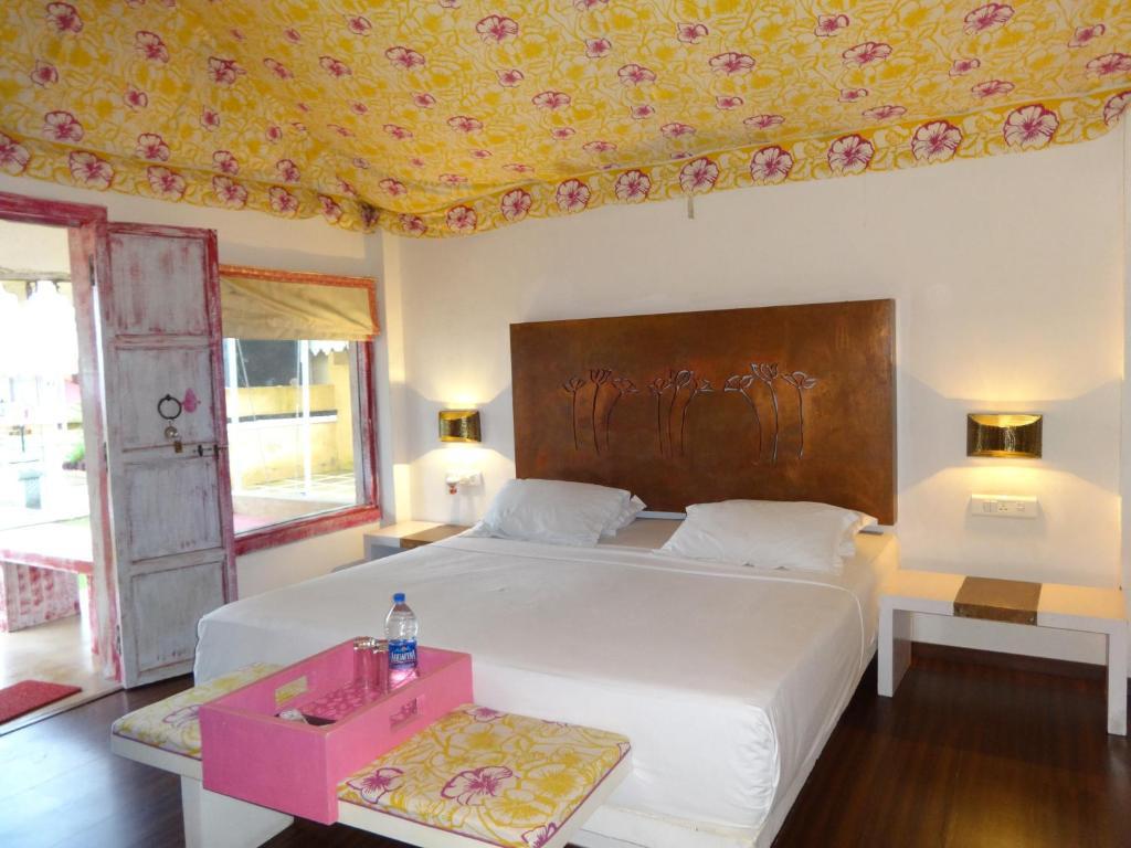 Hotel Raasleela Luxury Camp Udaipur Exterior foto