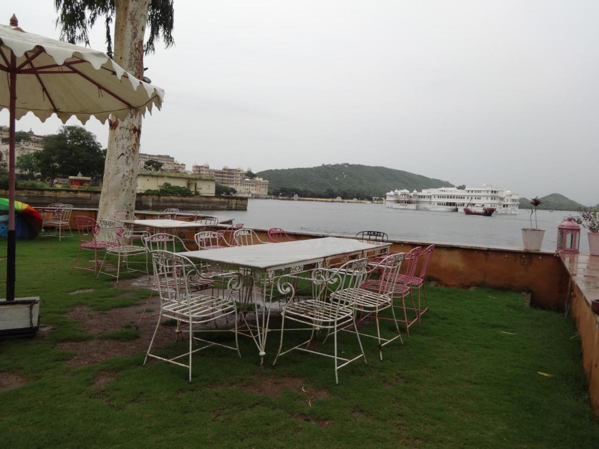 Hotel Raasleela Luxury Camp Udaipur Exterior foto